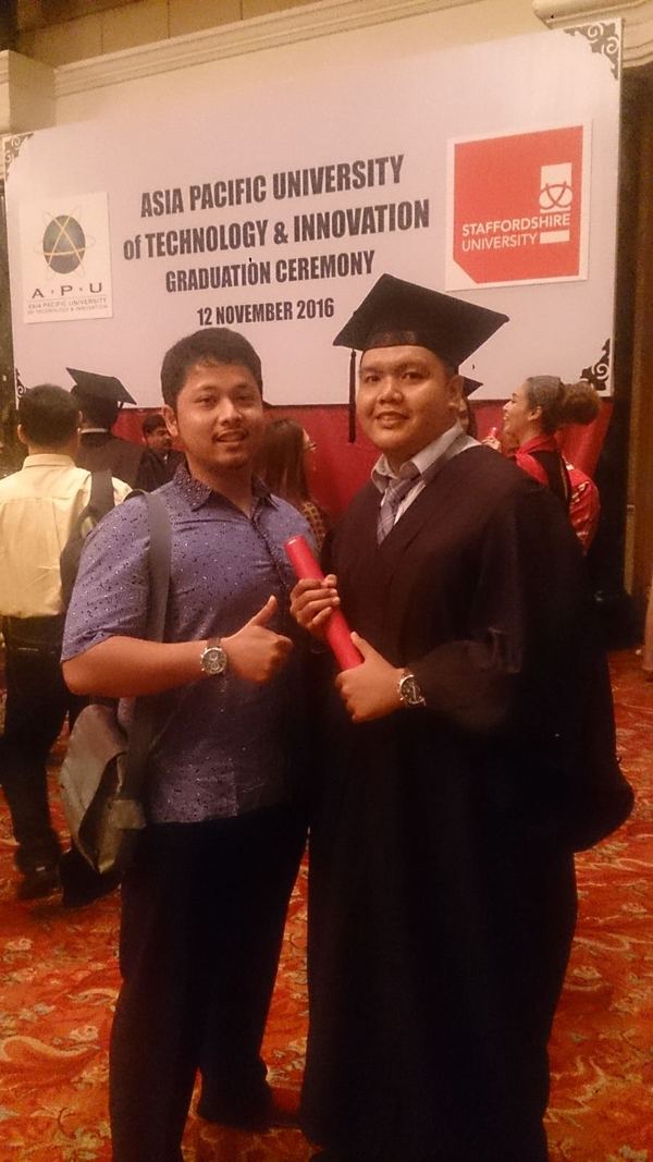 Wisuda alumni di APU, Malaysia